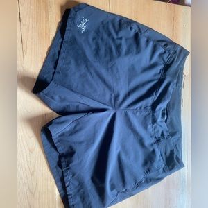 Arcteryx taema shorts